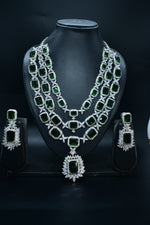Ceria Emerald Green Layered Necklace Set