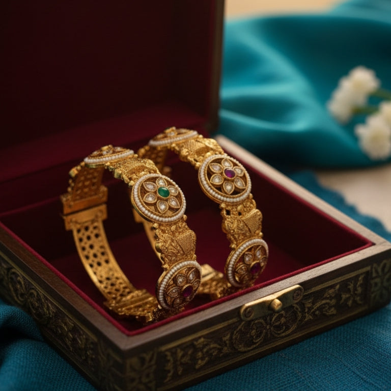 Women Fashionable Rajwada with Meena detailing Kada Bangle