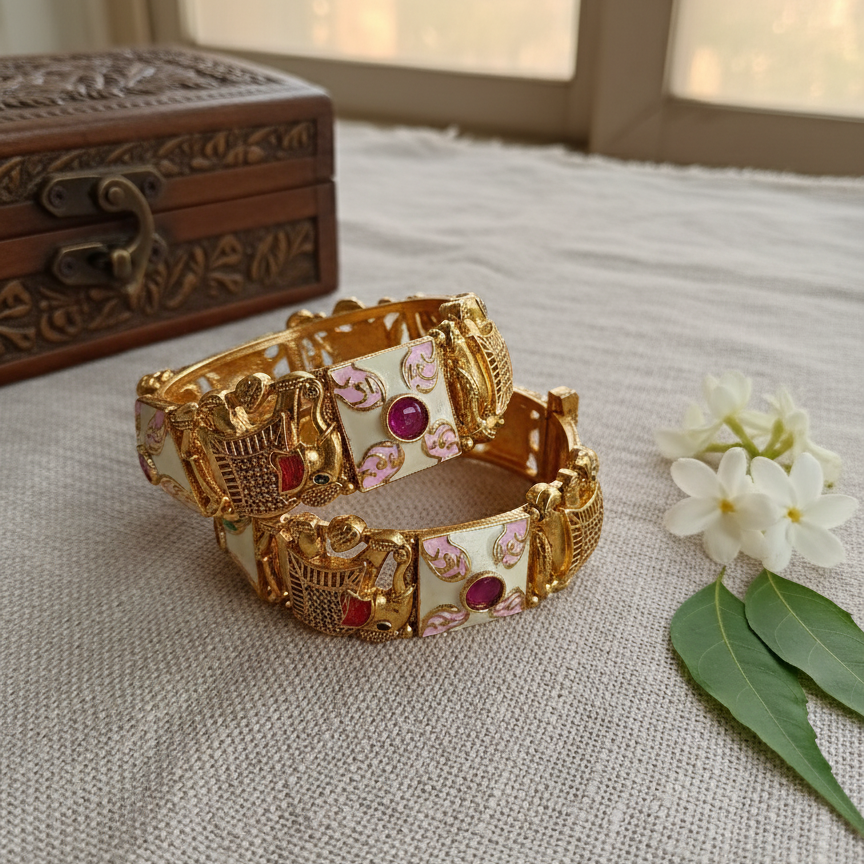 Antique Rajwada Royal Elephant Motif Gold Plated Kada Bangle