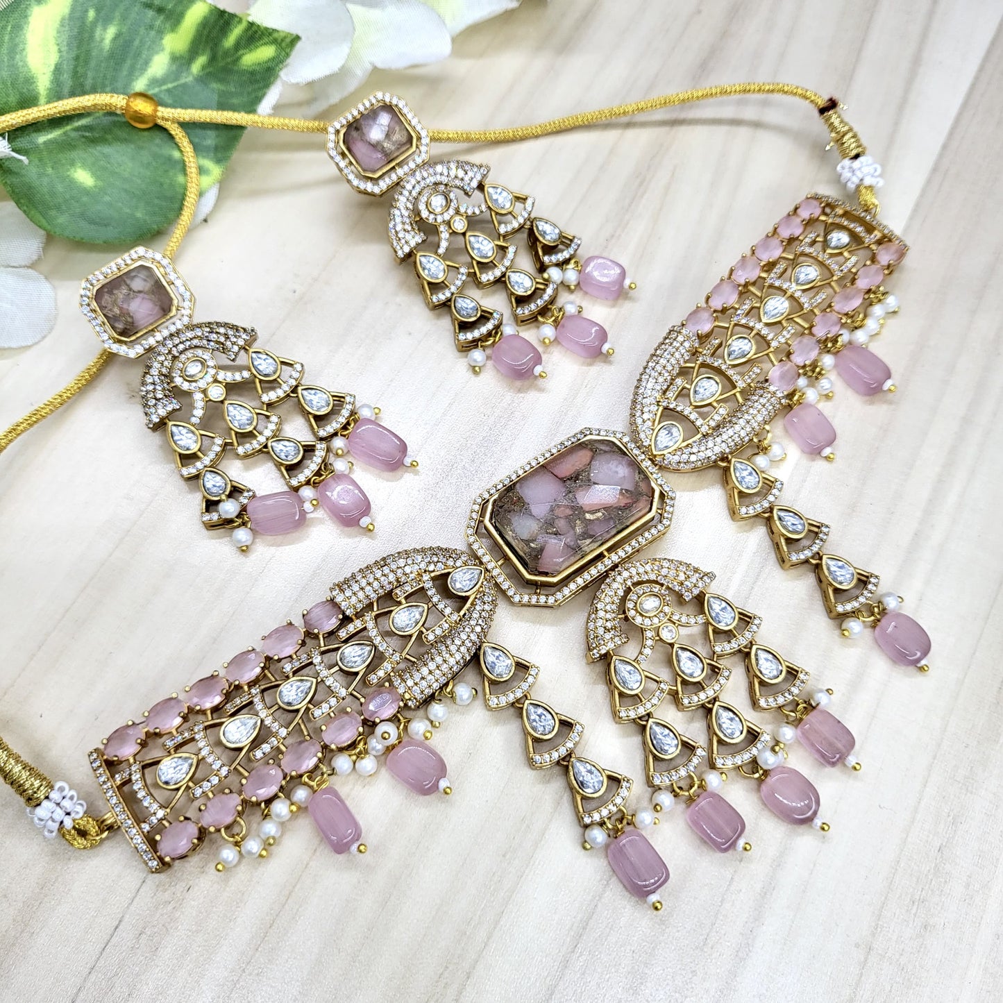Hania Kundan Designer Choker Set