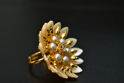 Mira Seashell Designer Ring