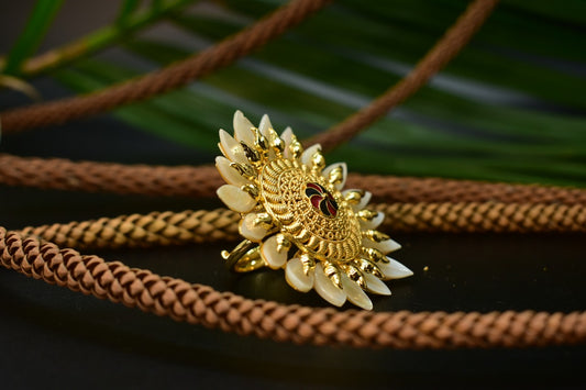 Tara Seashell Designer Ring