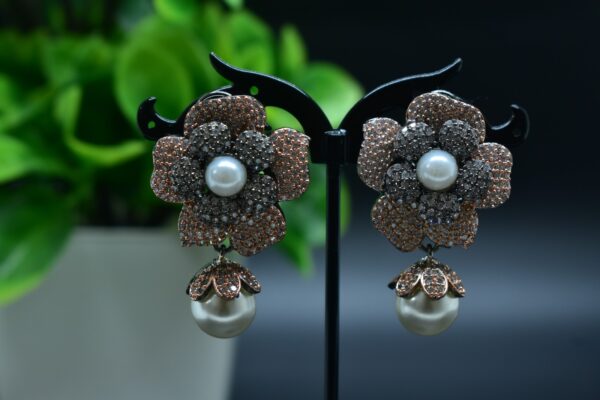 Antique Flower Pearl Earrings