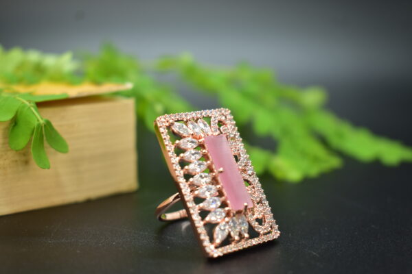 Classic Rosegold AD Ring